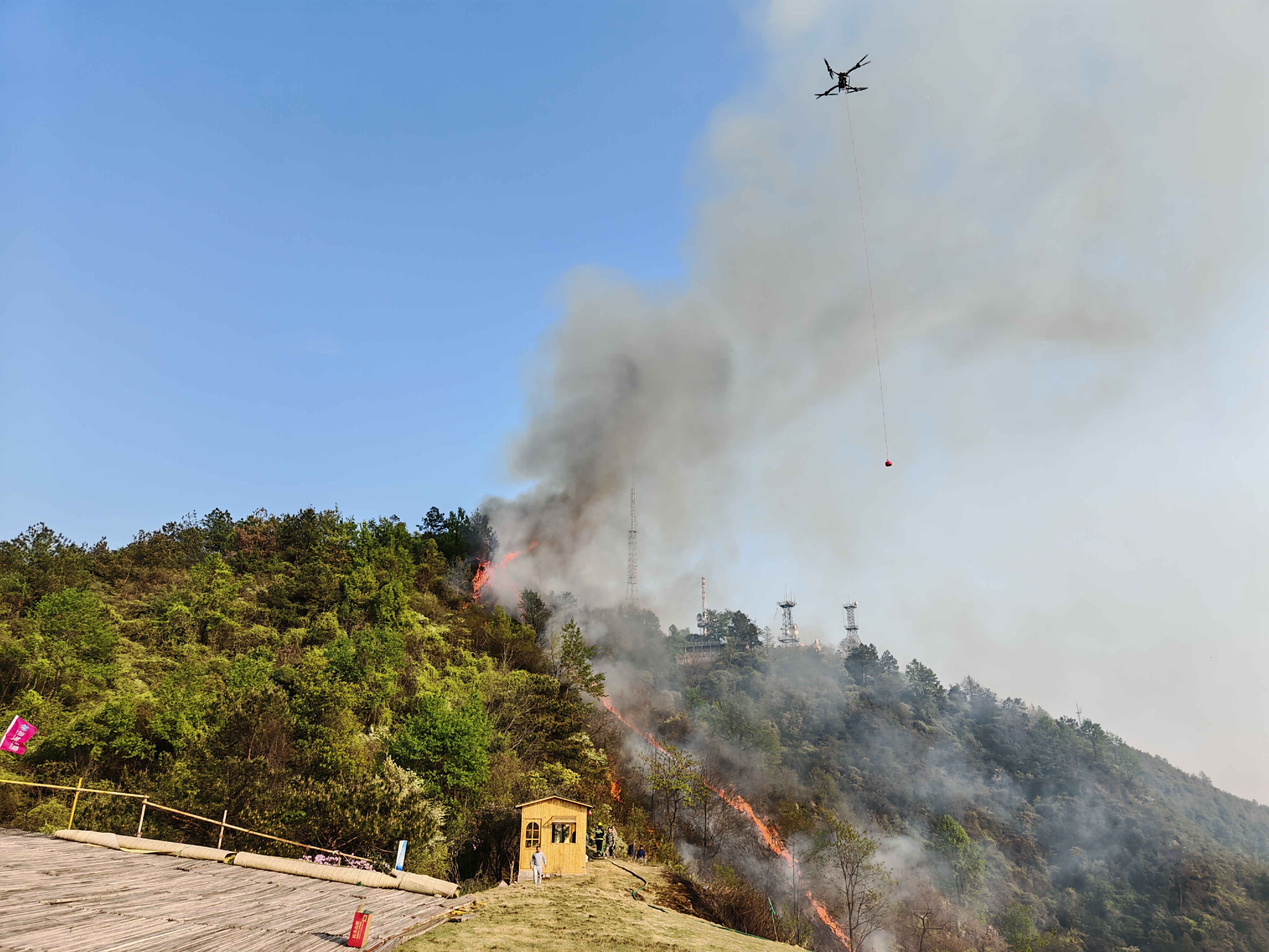 系留無(wú)人機(jī)